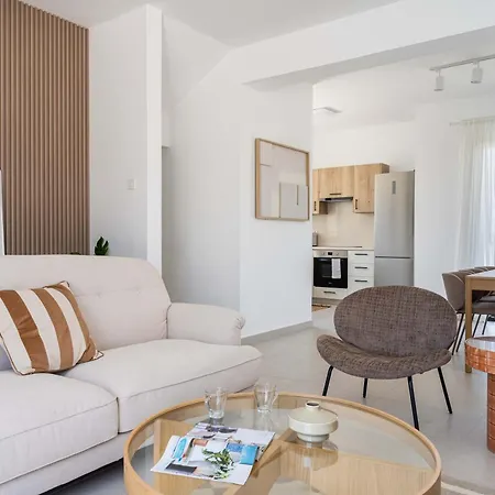 Вилла Pool With 3br Near In *